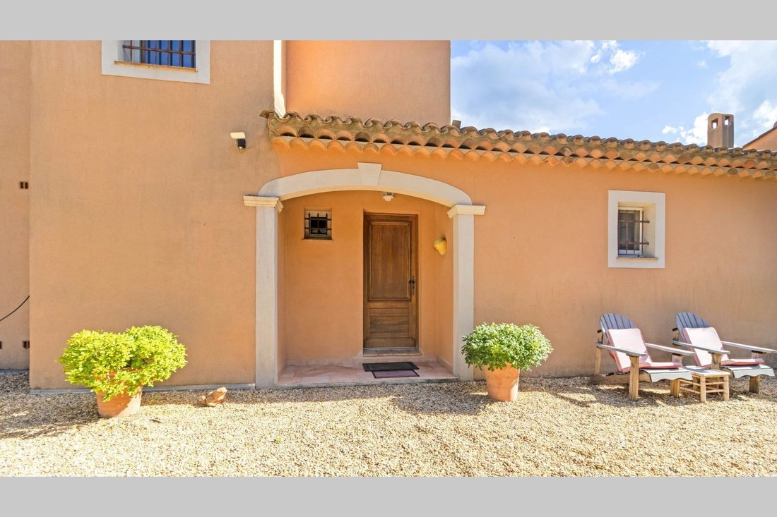 House in La Garde-Freinet, Provence-Alpes-Côte d'Azur, France 1 - 17953198