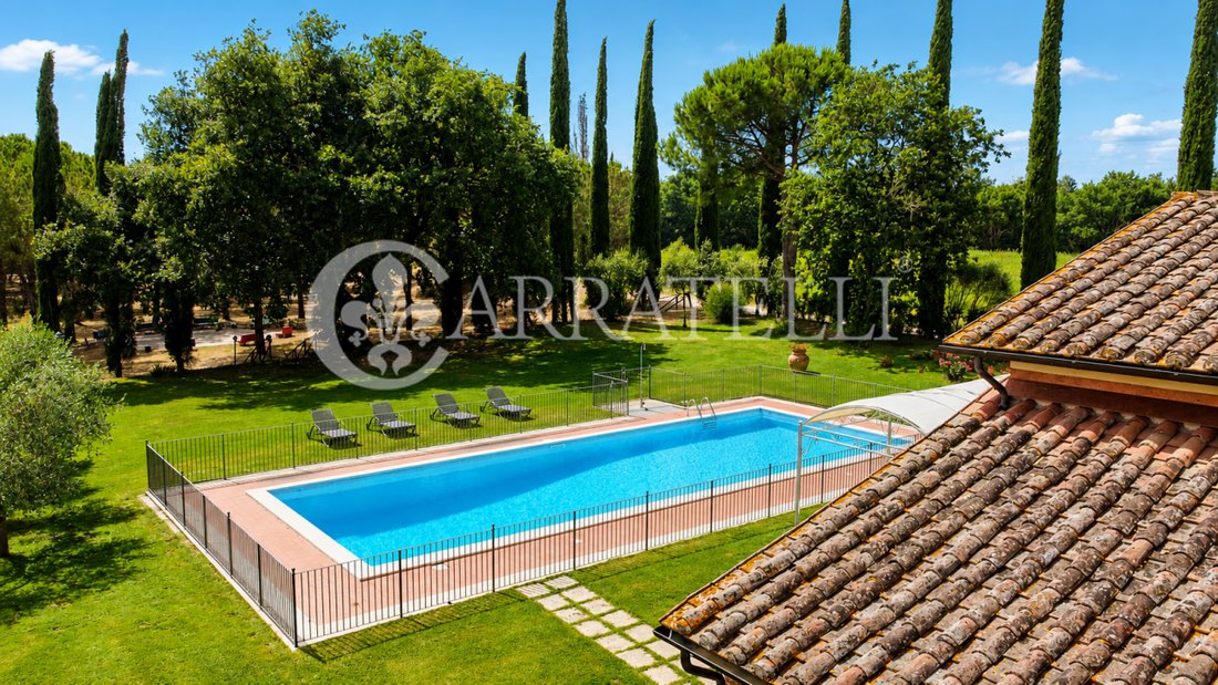 Country House in Castiglione del Lago, Umbria, Italy 4 - 13775520