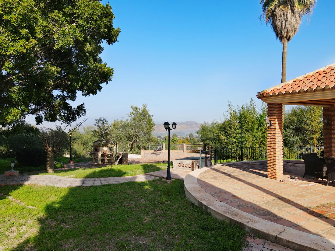 Villa in Alhaurin el Grande, Andalusia, Spain 4 - 17948674