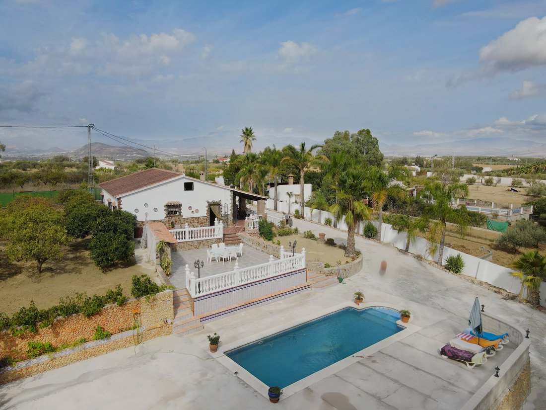 Finca in Alhaurin el Grande, Andalusia, Spain 1 - 17948153