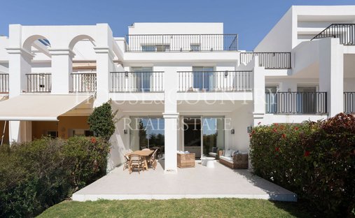 Townhouse in La Quinta, Benahavis, Andalusia 1