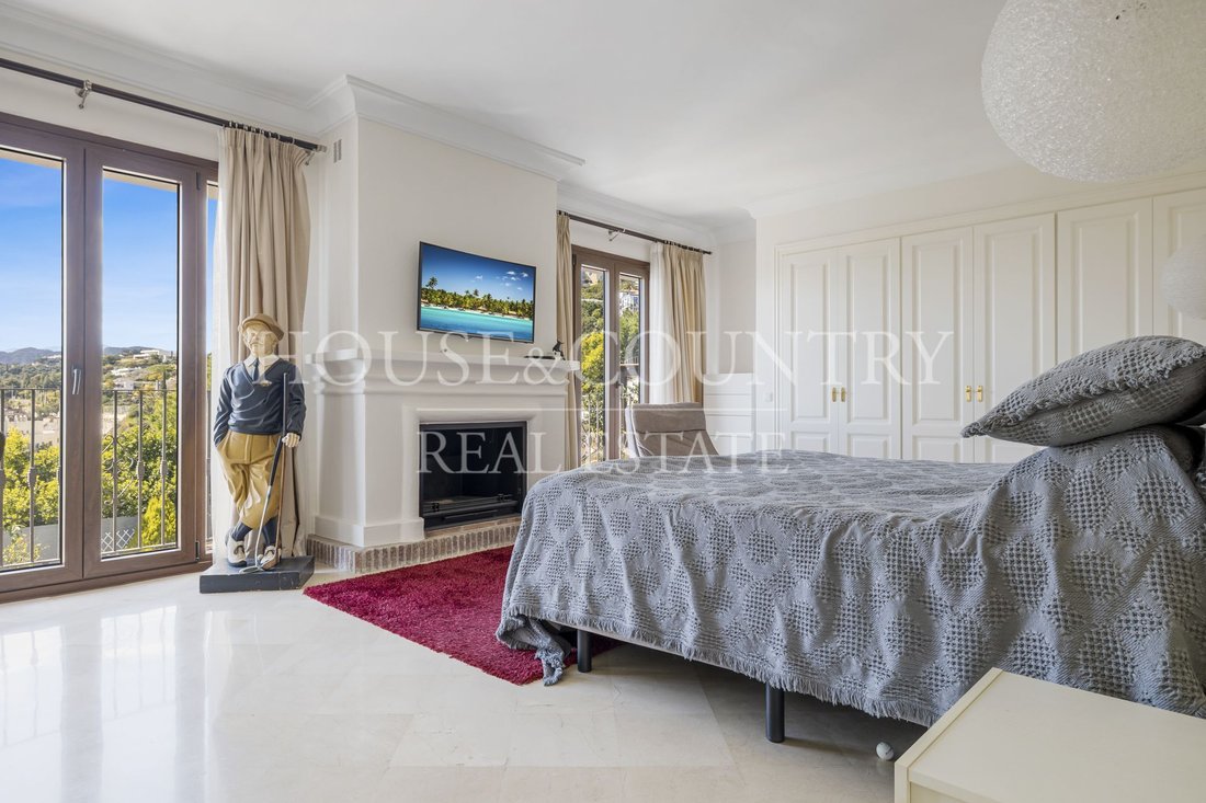 Townhouse in San Pedro de Alcantara, Andalusia, Spain 5 - 17947567