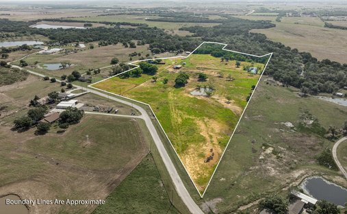 Land in Cross Roads, Texas, United States 1