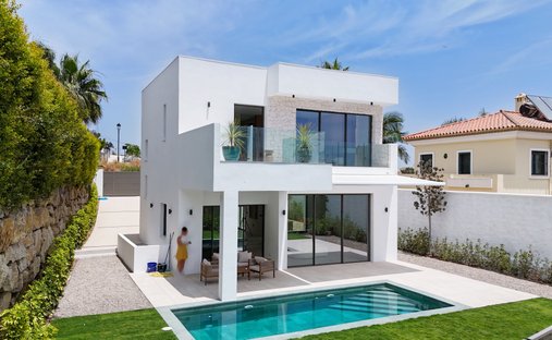 Villa in Estepona, Andalusien, Spanien 1