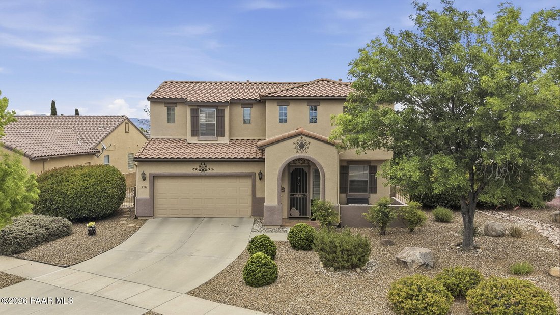 Prescott Valley, Arizona, United States 1 - 17948877
