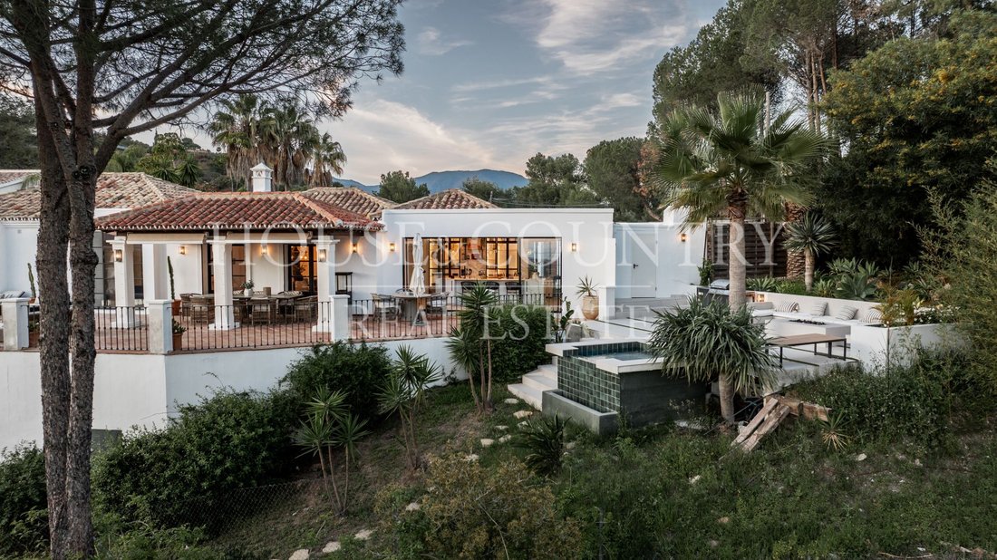 Villa in Benahavis, Andalusia, Spain 1 - 17947653