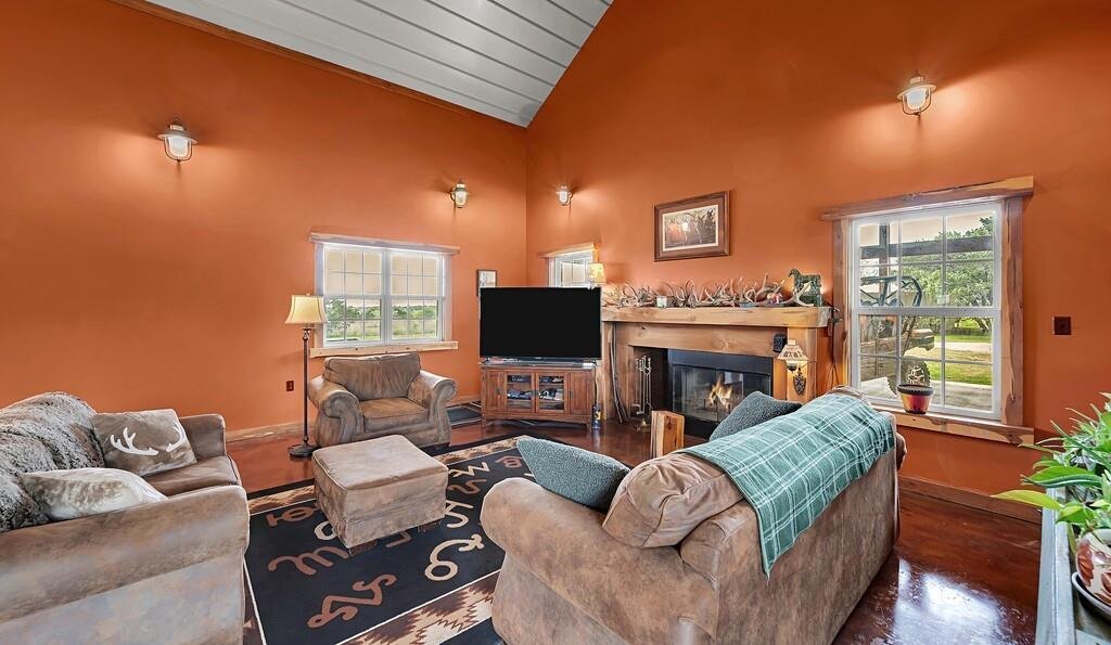 Farm Ranch in Meridian, Texas, United States 5 - 17952395