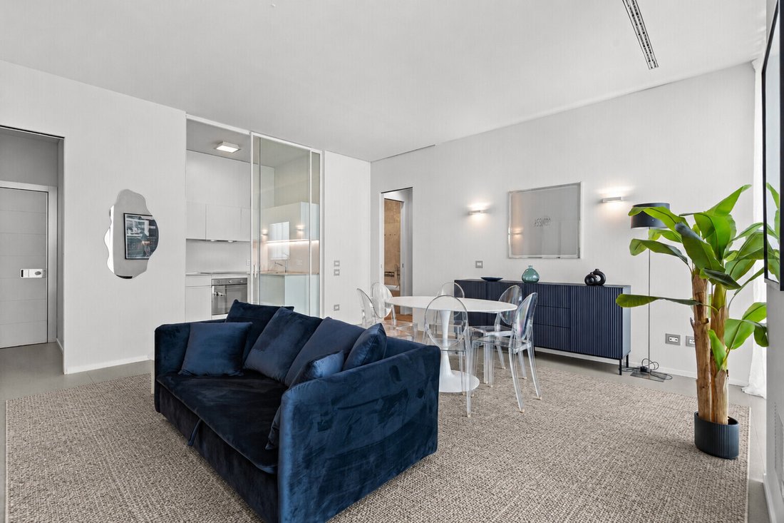 Apartment in Garibaldi - Porta Venezia, Milan, Lombardy 3 - 17947598