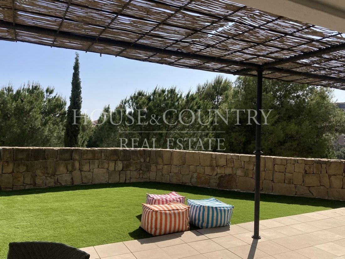 Apartment in Benahavis, Andalusia, Spain 1 - 17947826