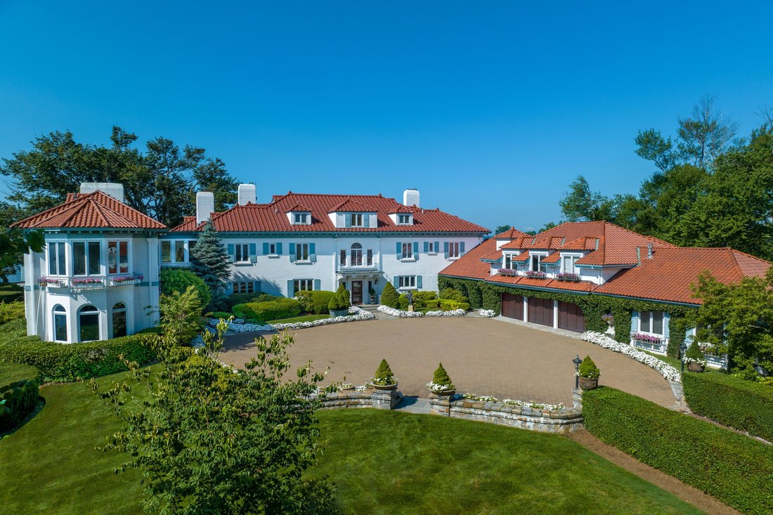 House in Greenwich, Connecticut, United States 2 - 17949476