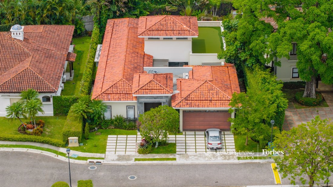 House in Pozos, San José Province, Costa Rica 1 - 16613463