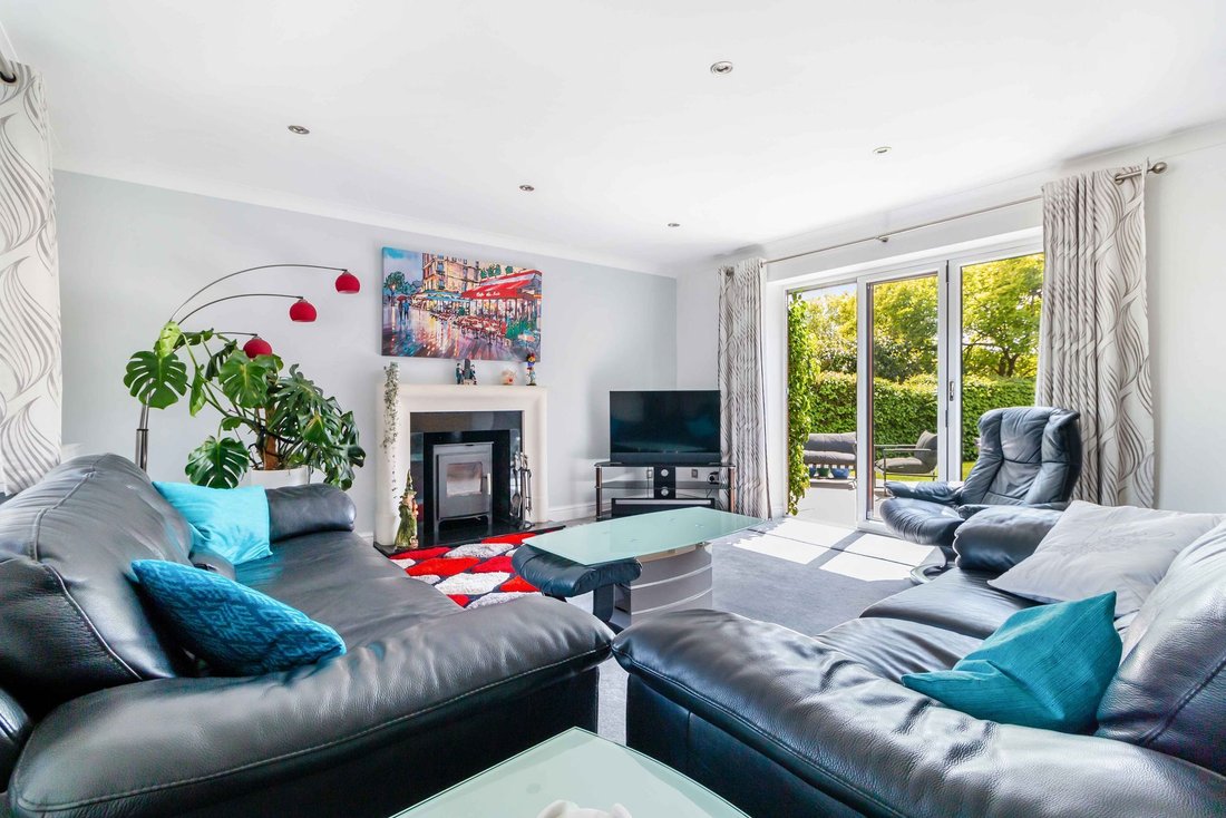 Bungalow in Maresfield, England 3 - 17948972