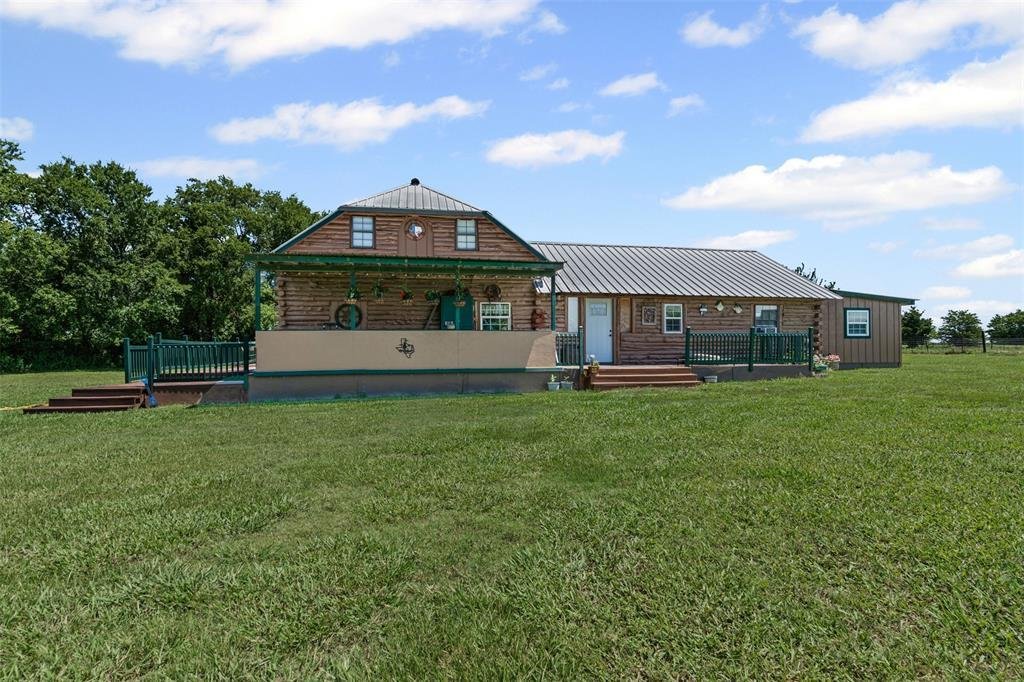 Farm Ranch in Wolfe City, Texas, United States 4 - 17952811