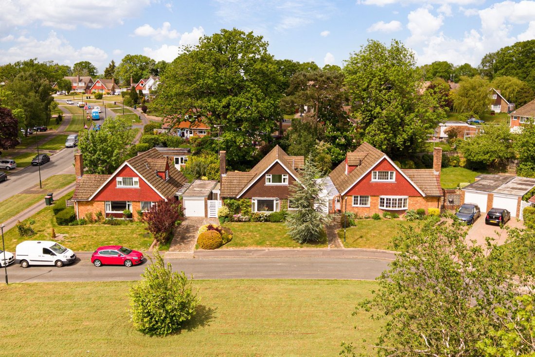 House in Southgate, Crawley, England 1 - 17949014