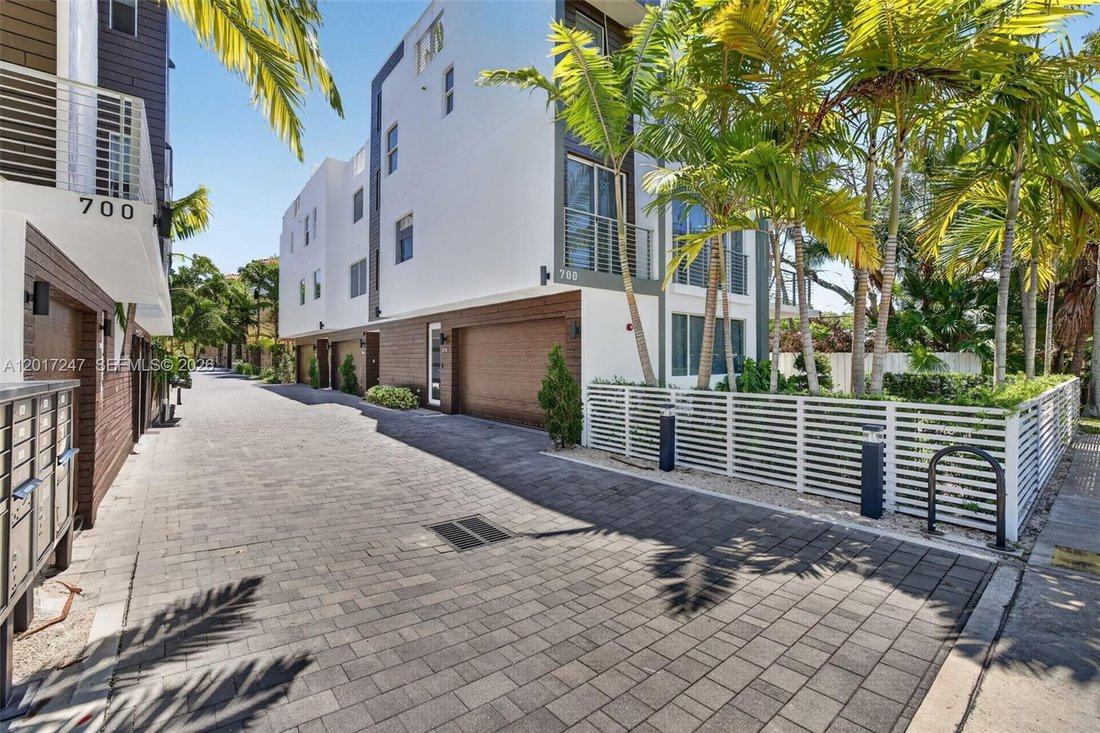 Townhouse in Fort Lauderdale, Florida, United States 2 - 17953275