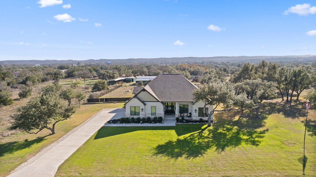 House in Spicewood, Texas, United States 1 - 17951734