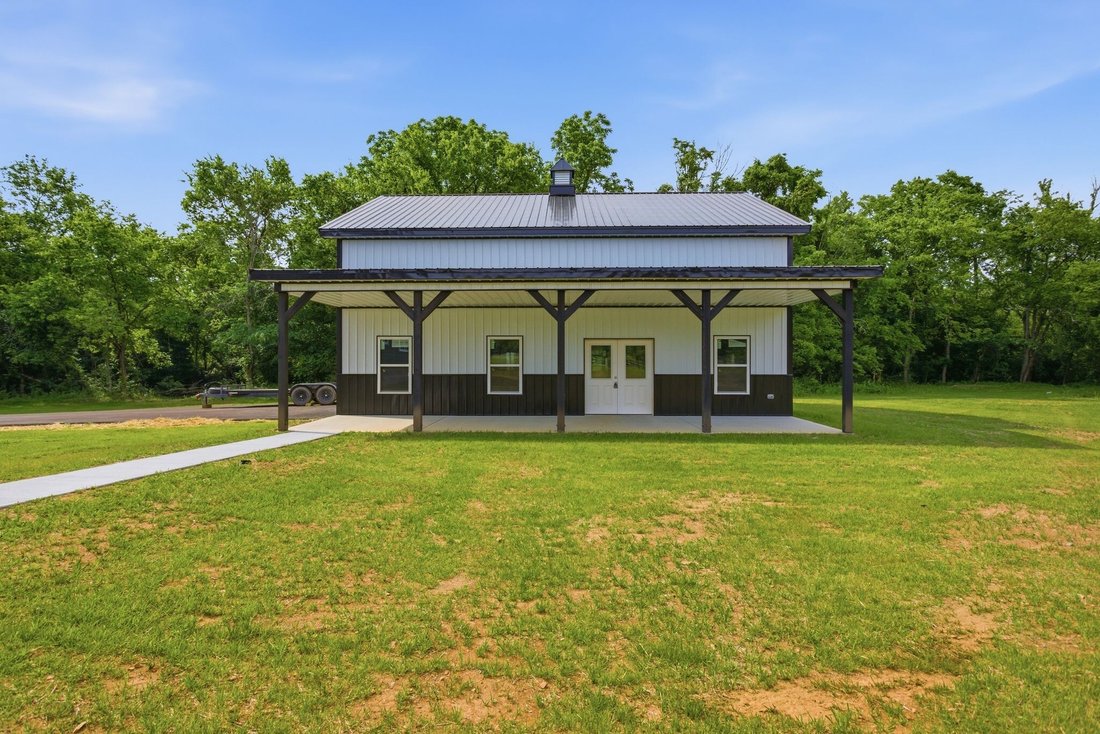 House in Mount Pleasant, Tennessee, United States 3 - 17953427