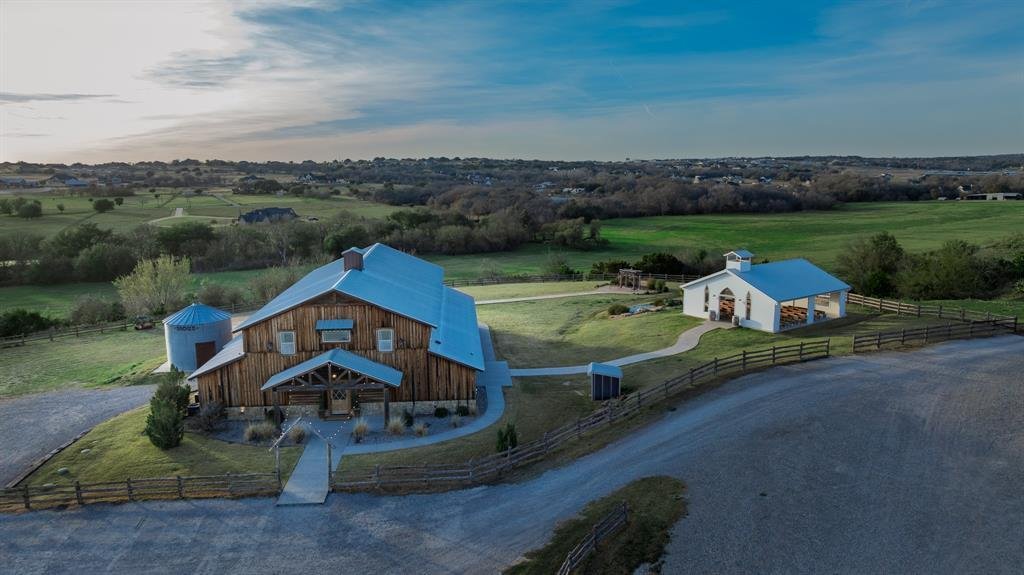 Farm Ranch in Weatherford, Texas, United States 2 - 17952527