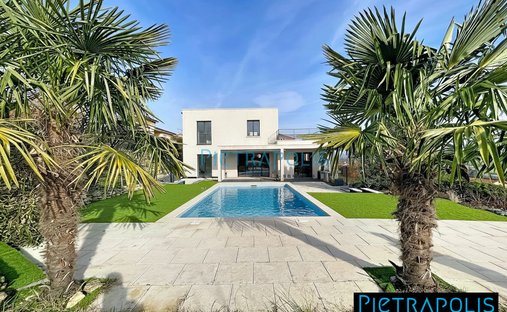 Villa a Anse, Auvergne-Rodano-Alpi, Francia 1