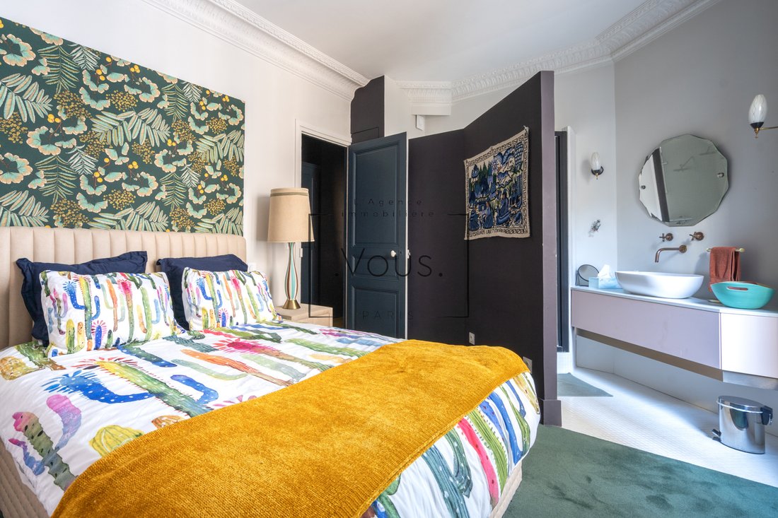 Apartment in Amiraux-Simplon-Poissonniers, Paris 18e Arrondissement, Paris 1 - 17953803