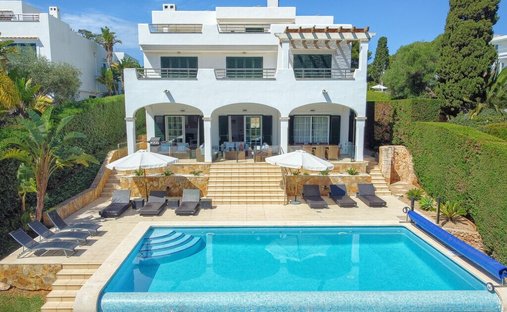 Villa in Cala d'Or, Santanyi, Balearic Islands 1