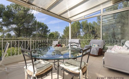 House in Le Tholonet, Provence-Alpes-Côte d'Azur, France 1
