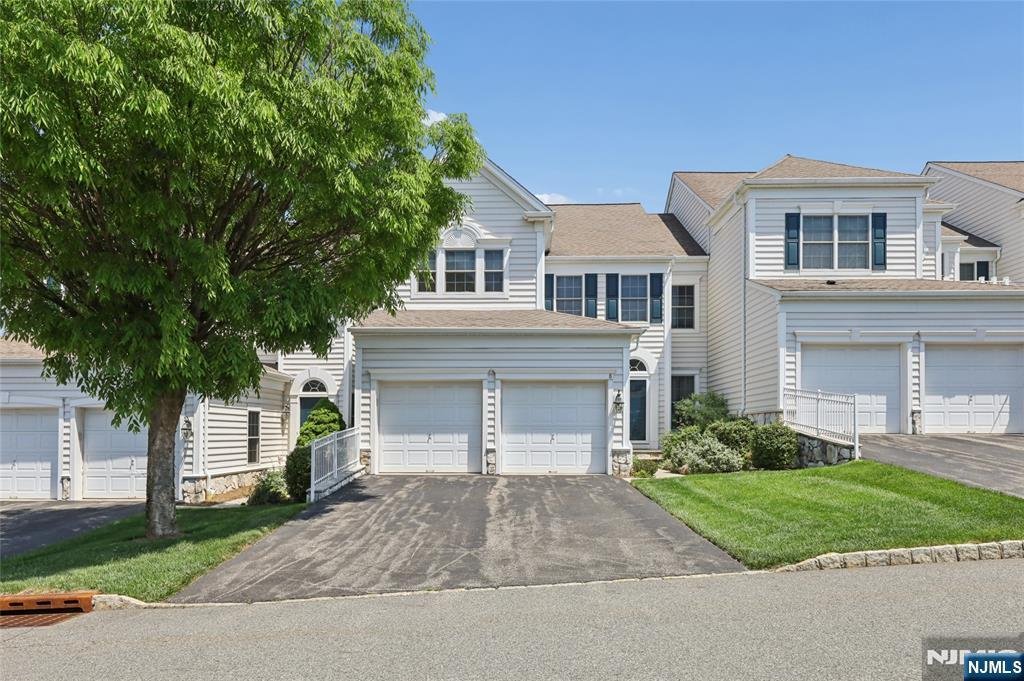 Townhouse in Totowa, New Jersey, United States 1 - 17954762