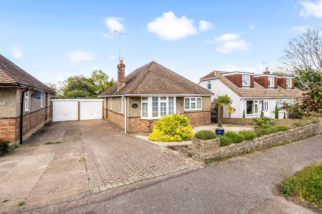 Bungalow in Keymer, England 1 - 17948808