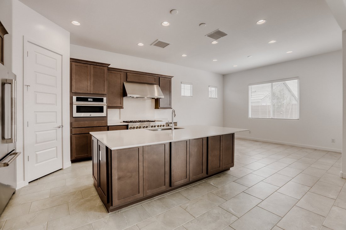 House in Surprise, Arizona, United States 5 - 17948521