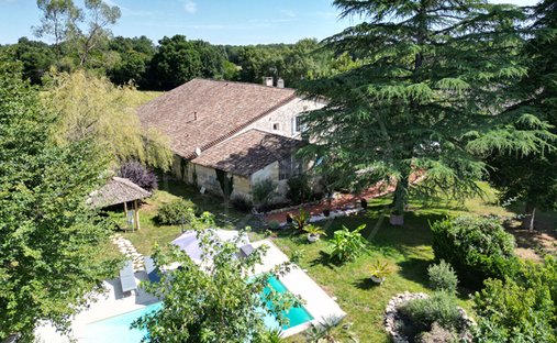 Villa in Creon, Nouvelle-Aquitaine, France 1