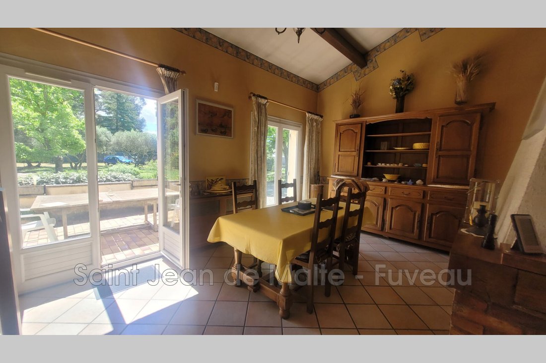 Villa in Belcodene, Provence-Alpes-Côte d'Azur, France 5 - 17948535