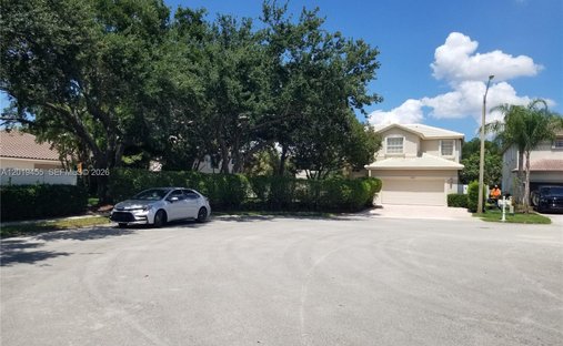Casa en Pembroke Pines, Florida, Estados Unidos 1