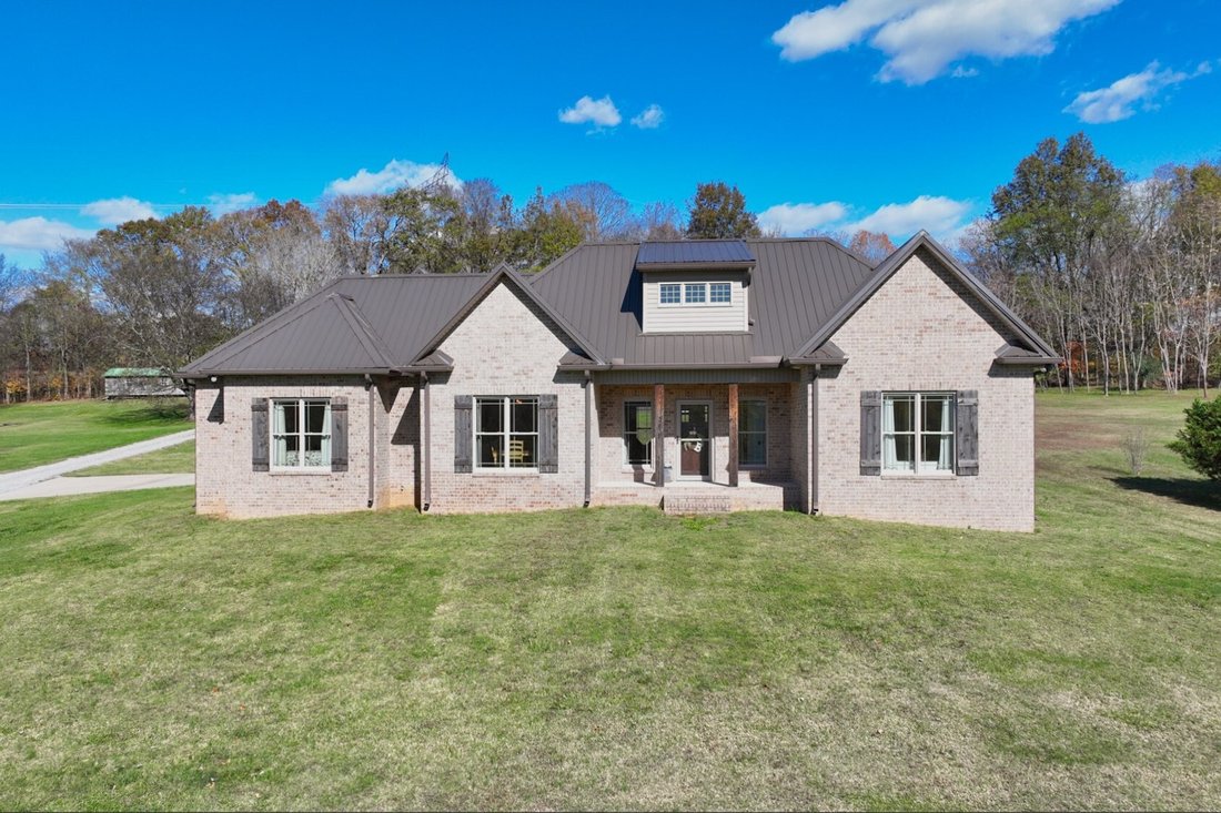 House in Columbia, Tennessee, United States 3 - 17955870