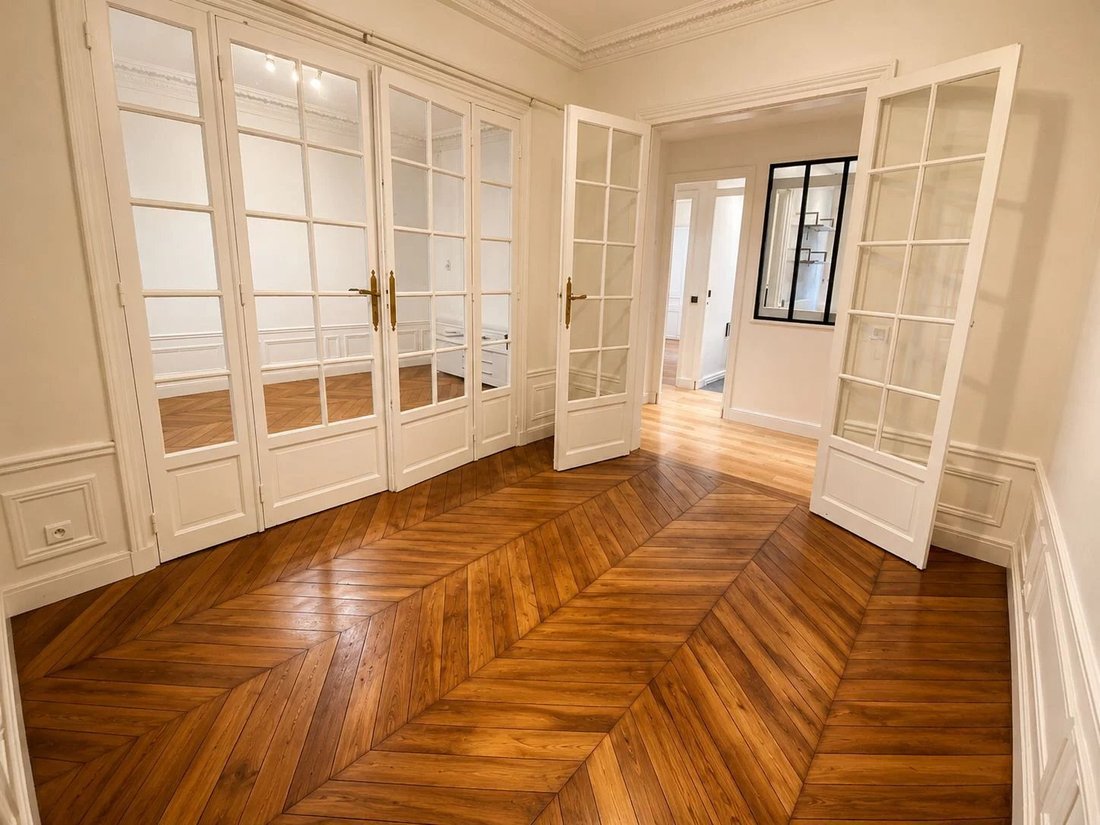 Apartment in La Plaine des Sablons, Neuilly-sur-Seine, France 4 - 17947588