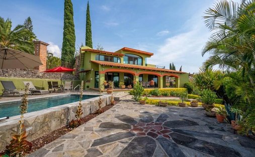 Casa a San Juan Cosalá, Jalisco, Messico 1