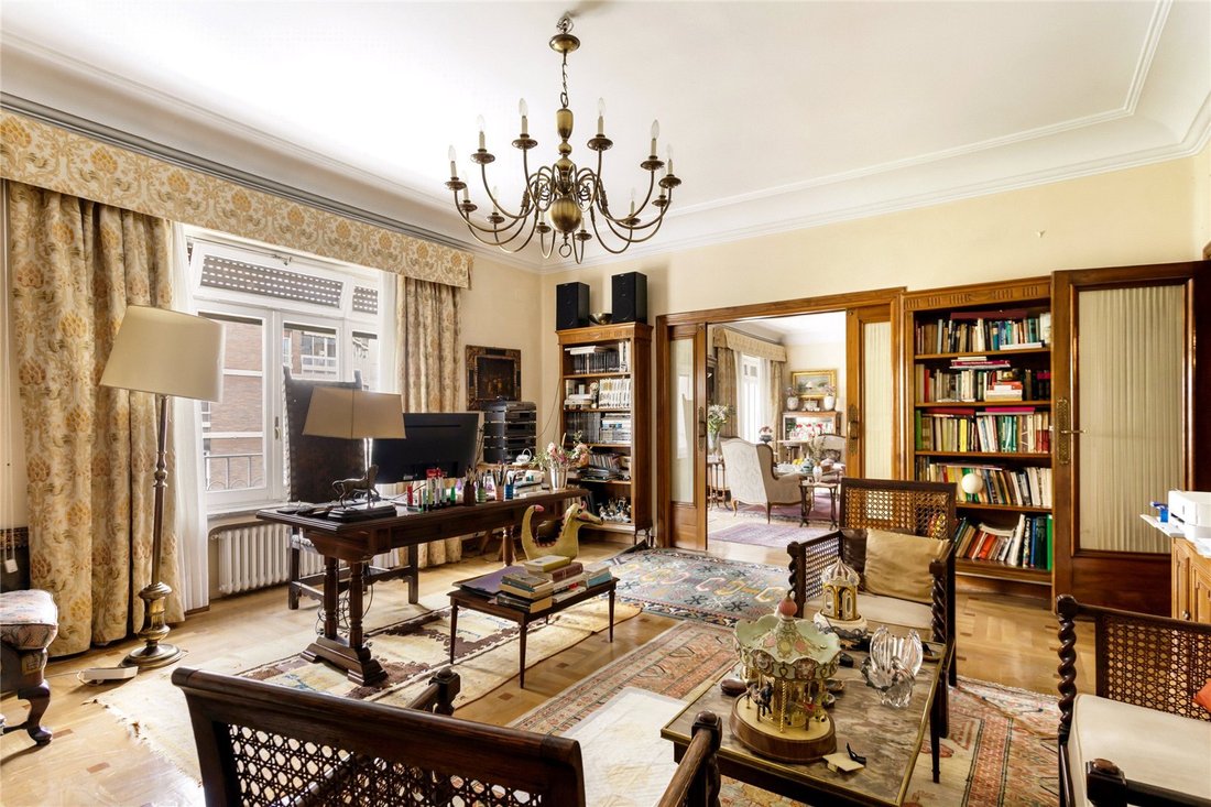 Apartment in Barrio Salamanca, Madrid, Spain 4 - 17948279