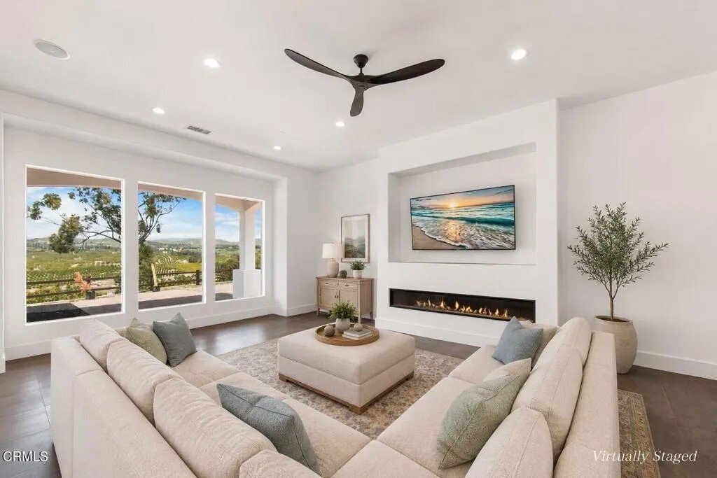 House in Moorpark, California, United States 5 - 17201925