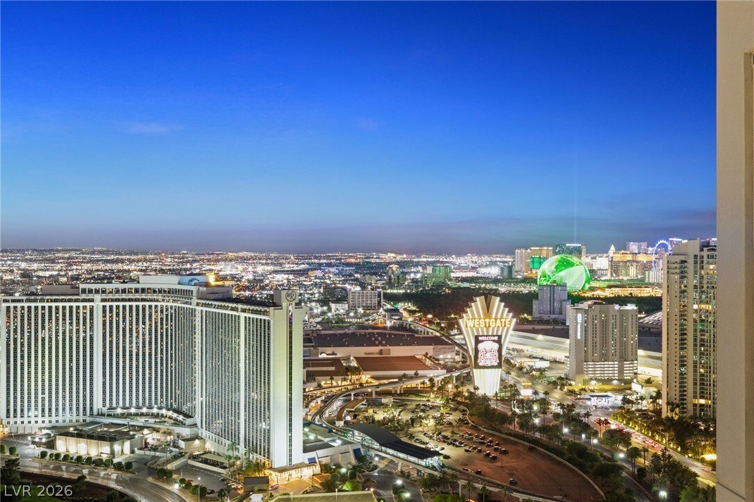 House in Las Vegas, Nevada, United States 1 - 17543102