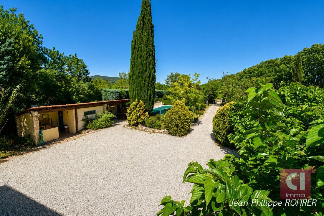 House in Besse-sur-Issole, Provence-Alpes-Côte d'Azur, France 4 - 17953108