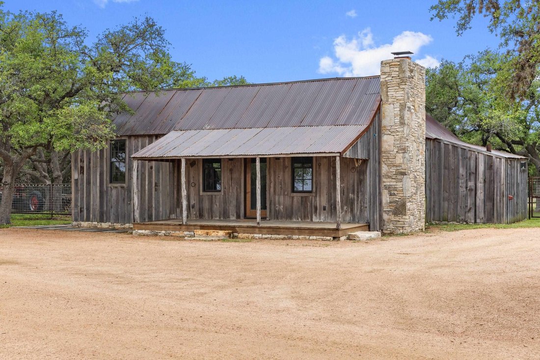 Farm Ranch in Johnson City, Texas, United States 4 - 17949505