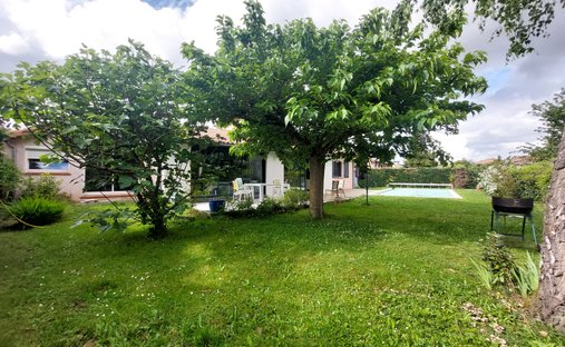 House in Francoy, Cugnaux, France 1