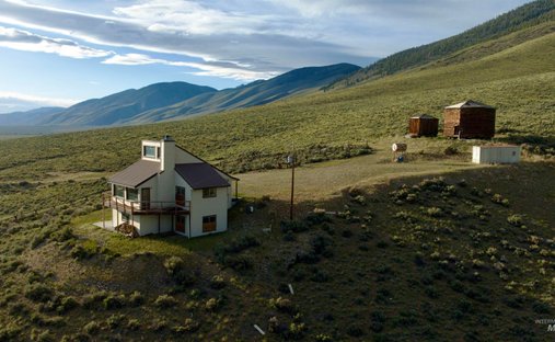 House in Goldburg, Idaho, United States 1