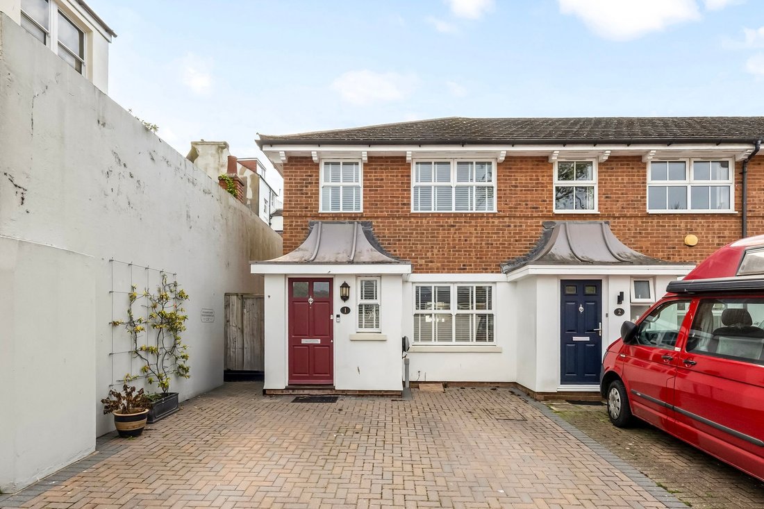 House in Brighton, England 1 - 17948734