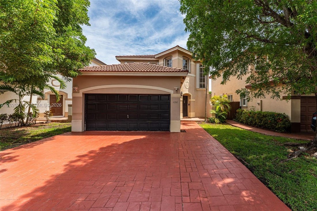 House in Doral, Florida, United States 3 - 17953334