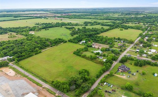 Land in Elm Mott, Texas, United States 1