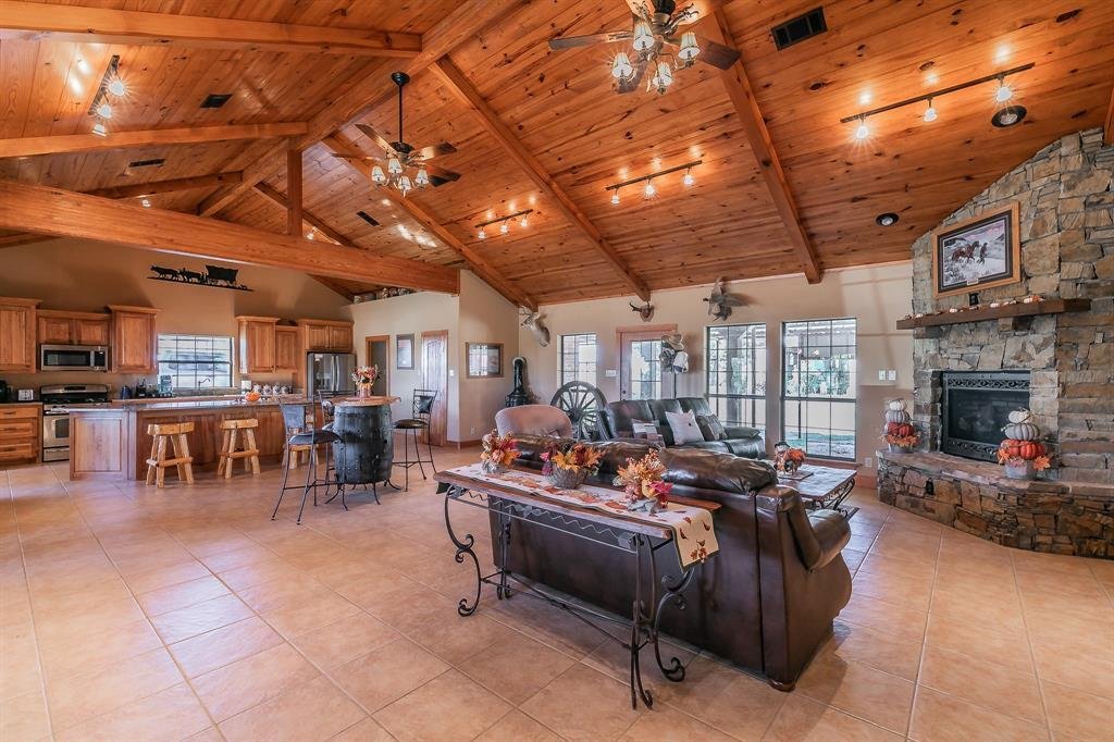Farm Ranch in Saint Jo, Texas, United States 4 - 17952792