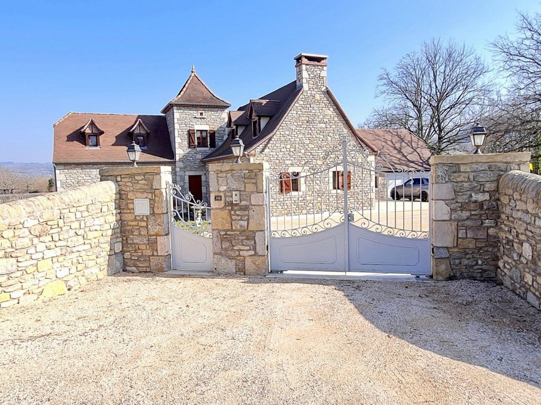 Villa in Saint-Jean-Lespinasse, Occitania, France 1 - 17954503