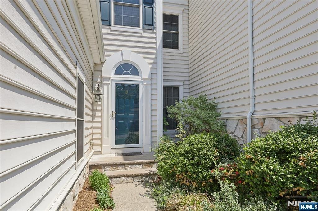 Townhouse in Totowa, New Jersey, United States 3 - 17954762