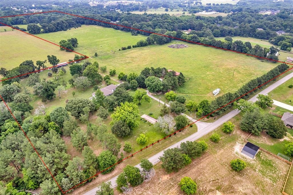Farm Ranch in Tyler, Texas, United States 1 - 17952766