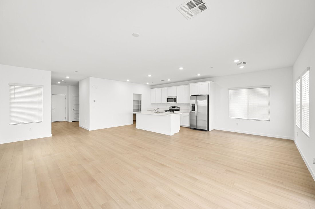 House in Las Vegas, Nevada, United States 4 - 17950639